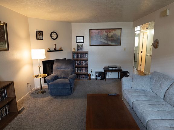 3rd image of 314 W Center St #A-83
