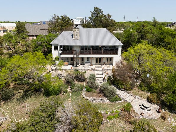 10069 Lakeview Ct, Whitney, TX 76692
