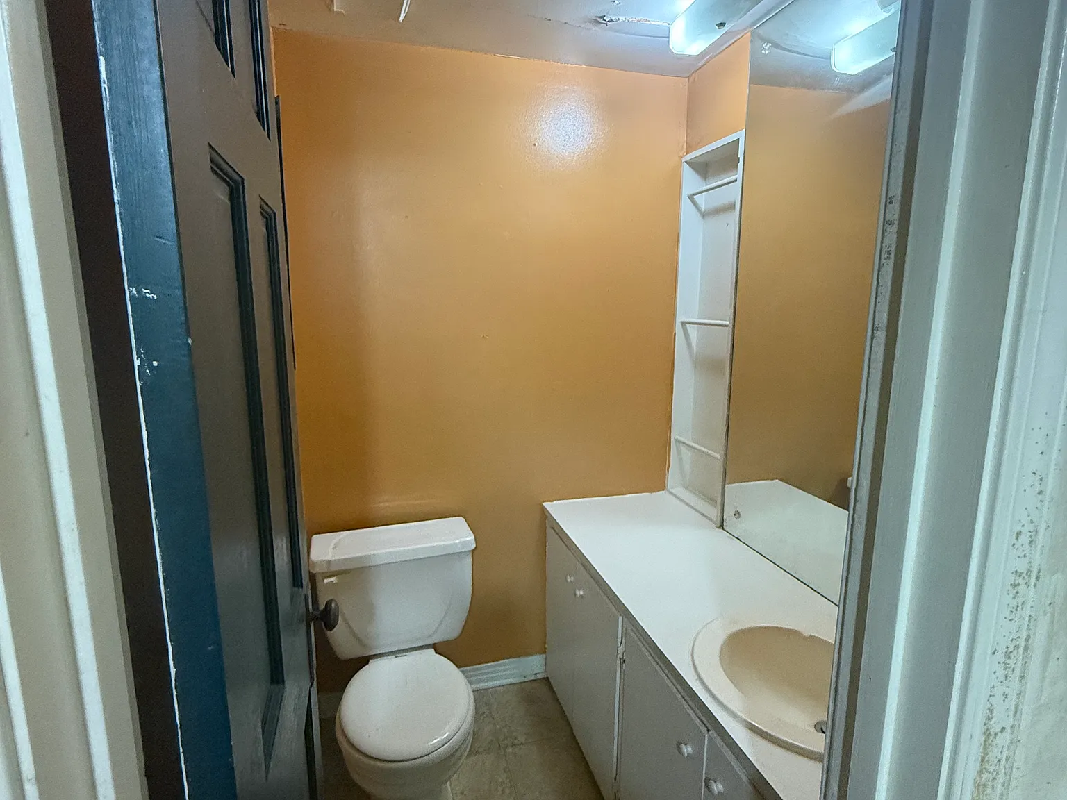 2 bed, 1.5 bath, $1,000 — Photo 2
