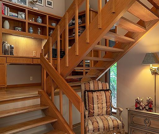 Desk at staircase landing.
