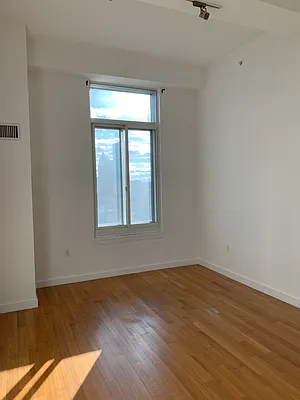 Rented by Aska Wada, Inc | media 16