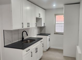 61-16 71st St #1, Middle Village, NY 11379