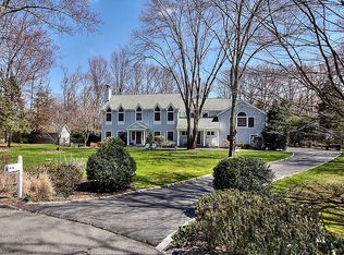 9 McMahon Ln, Westport, CT 06880