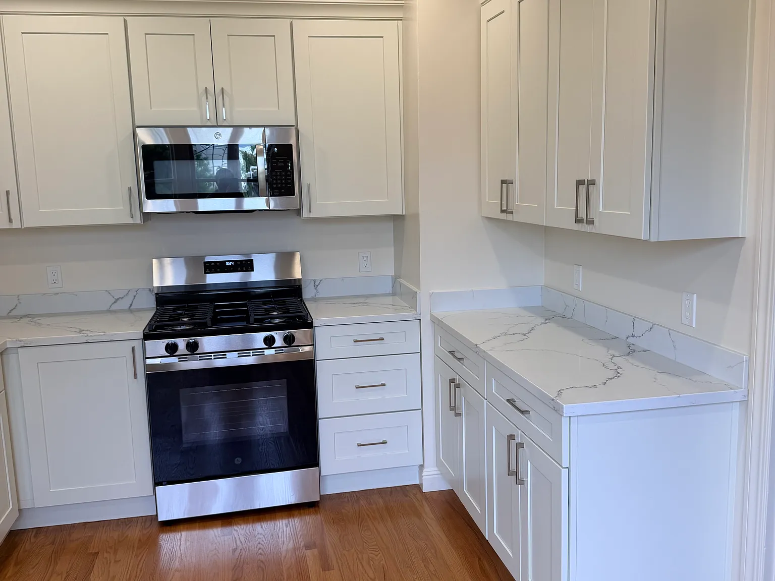 1 bed, 1000 sqft, $5,500 — Photo 4