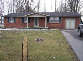 597 Hickory Dr, Hanover, IN 47243