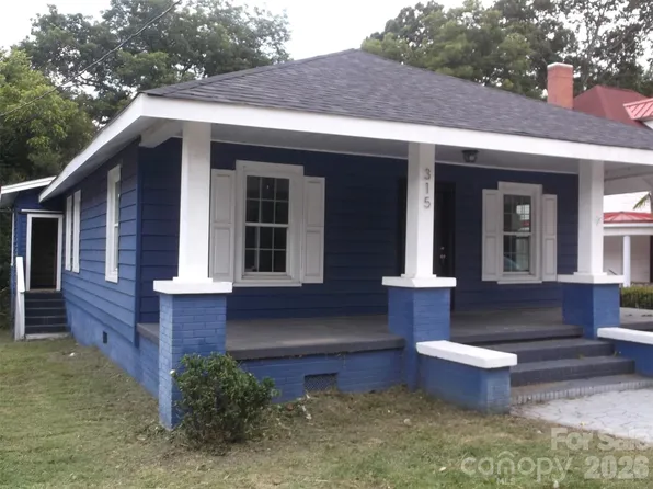 315 N Elm St, Marshville, NC 28103