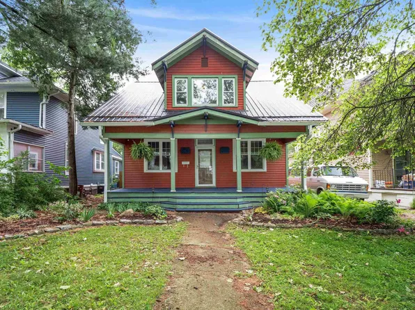 336 Arcadia Ct, Fort Wayne, IN 46807