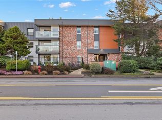 1725 Cedar Hill Cross Rd #206, Saanich, BC