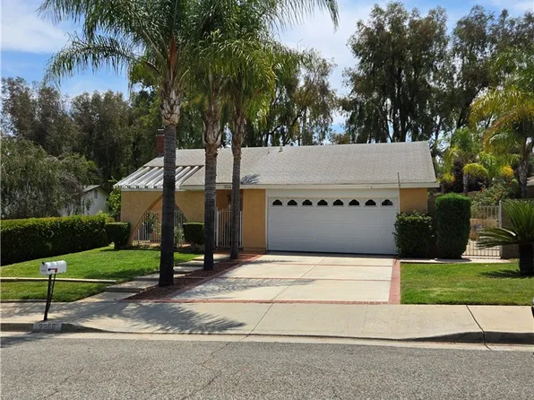 2265 McNeil Cir, Corona, CA 92882