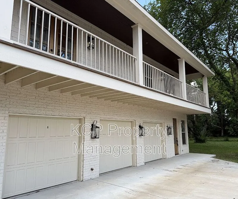1813 Garland Ave #2