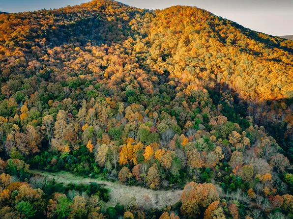 15203 Paint Bank Rd, Paint Bank, VA 24131