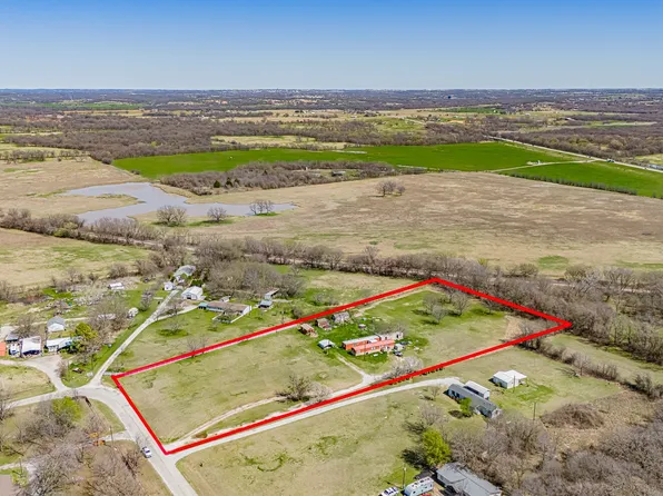 528 Stonegate Dr, Paradise, TX 76073