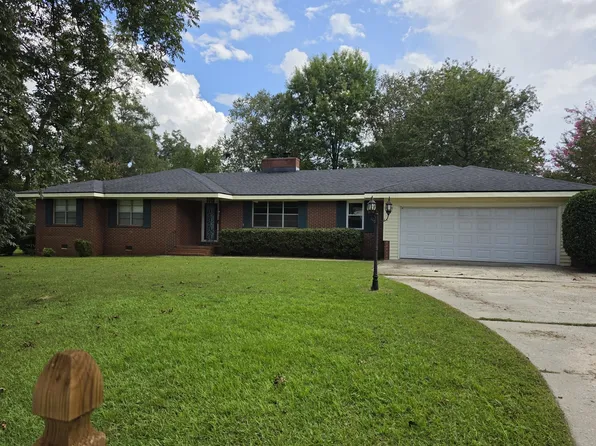 1428 Baker St, Perry, GA 31069