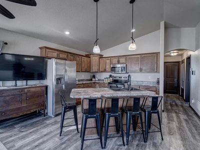 529 Pride Ct, Box Elder, SD, 57719