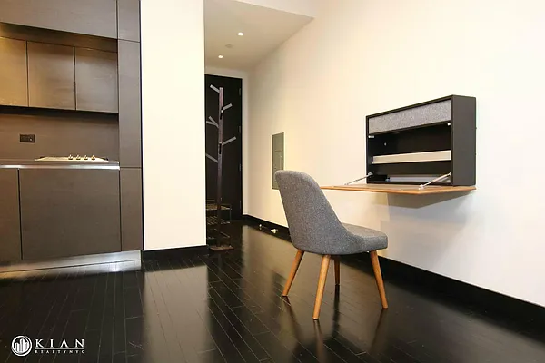 Sold by Kian Realty | media 6