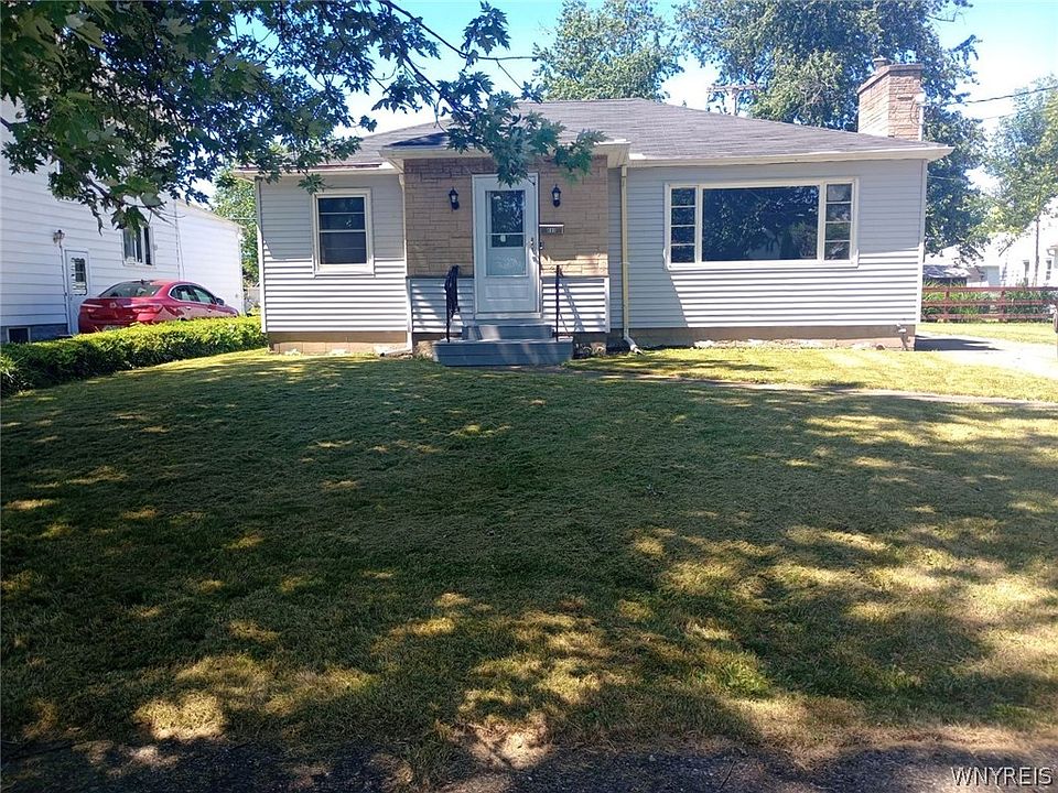 1st image of 605 Roosevelt Ave