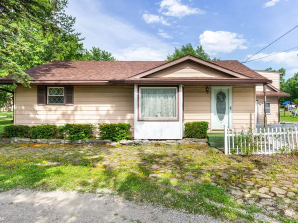 3350 N Belsay Rd, Flint, MI 48506