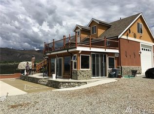 21 Oro Ln, Oroville, WA 98844