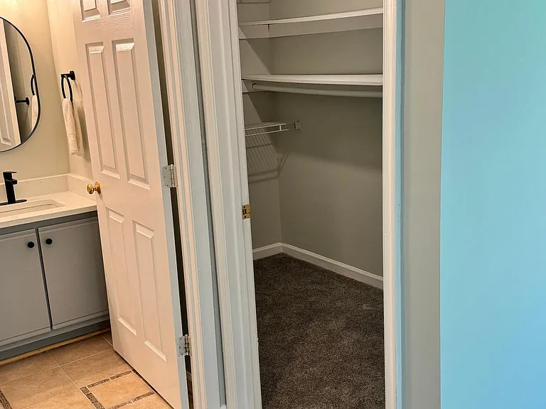 2 Ashlar Hill Ct #2 — Photo 19