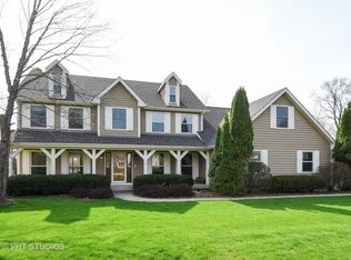 44 Equestrian Way, Hawthorn Woods, IL