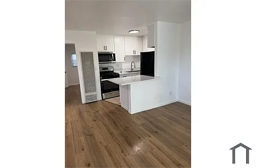 210 S Coronado St #2 Photo 1