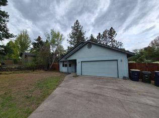 2285 NE Meadow Ln, Bend, OR 97701
