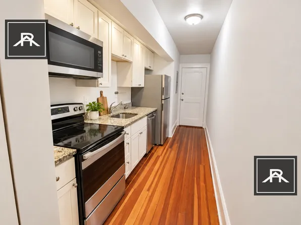 1461 Beacon St #3, Brookline, MA 02446