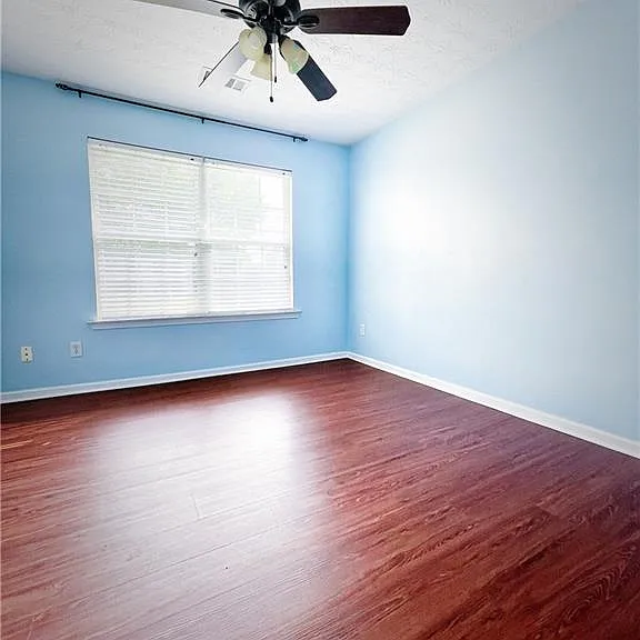 788 Roxholly Ln — Photo 14