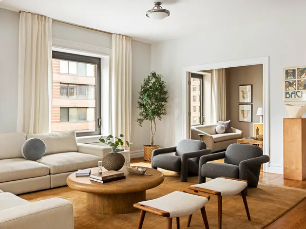 251 West 95th Street image 4 of 23