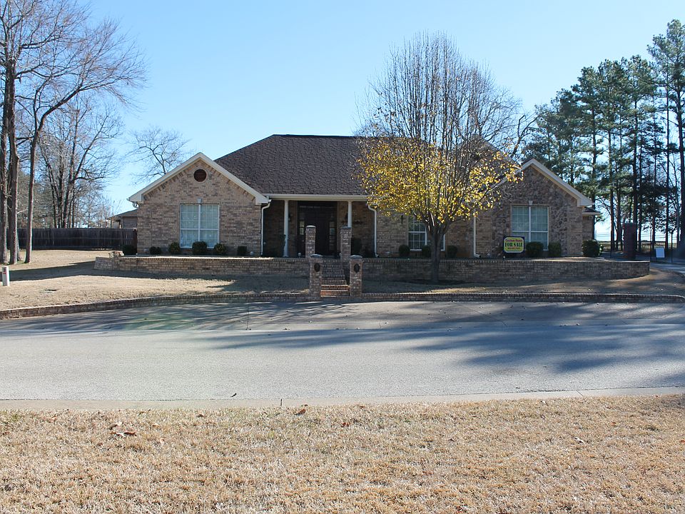 1118 Stonebrook Dr. 