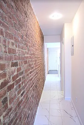 Rented by Oxford Property Group | media 10