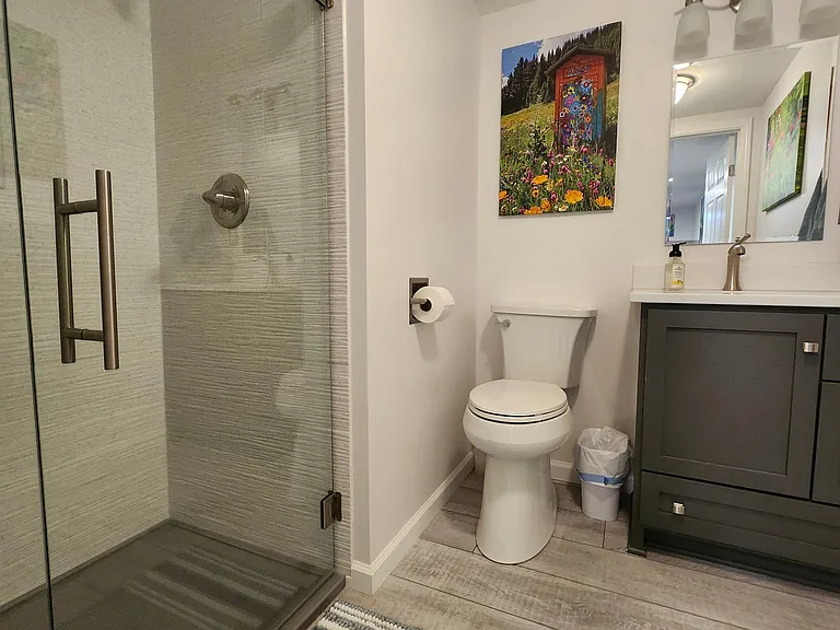 Nice new shower unit