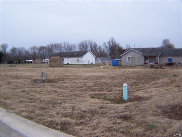 2nd image of 640 Hailie St
