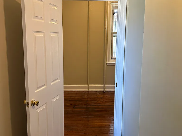 4605 Springfield Ave #1R — Photo 24