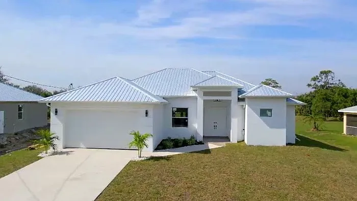 334 Ranch Ave — Photo 1