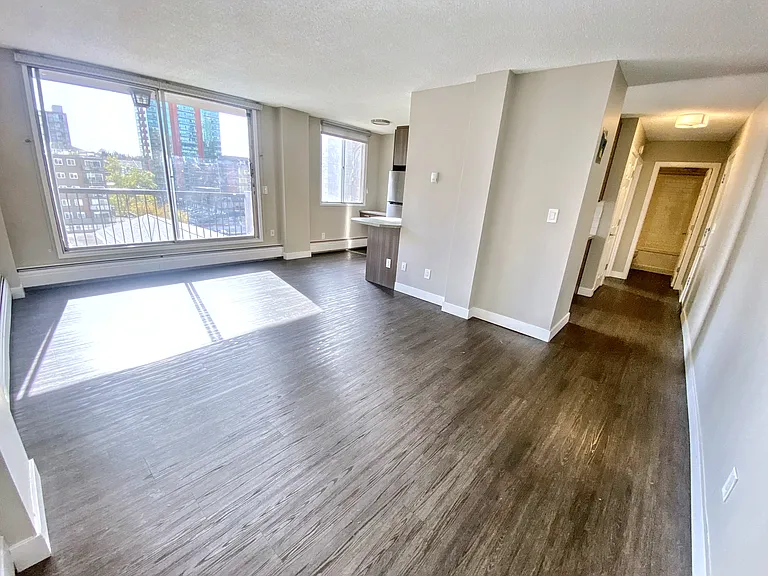 824 13th Ave SW — Photo 29