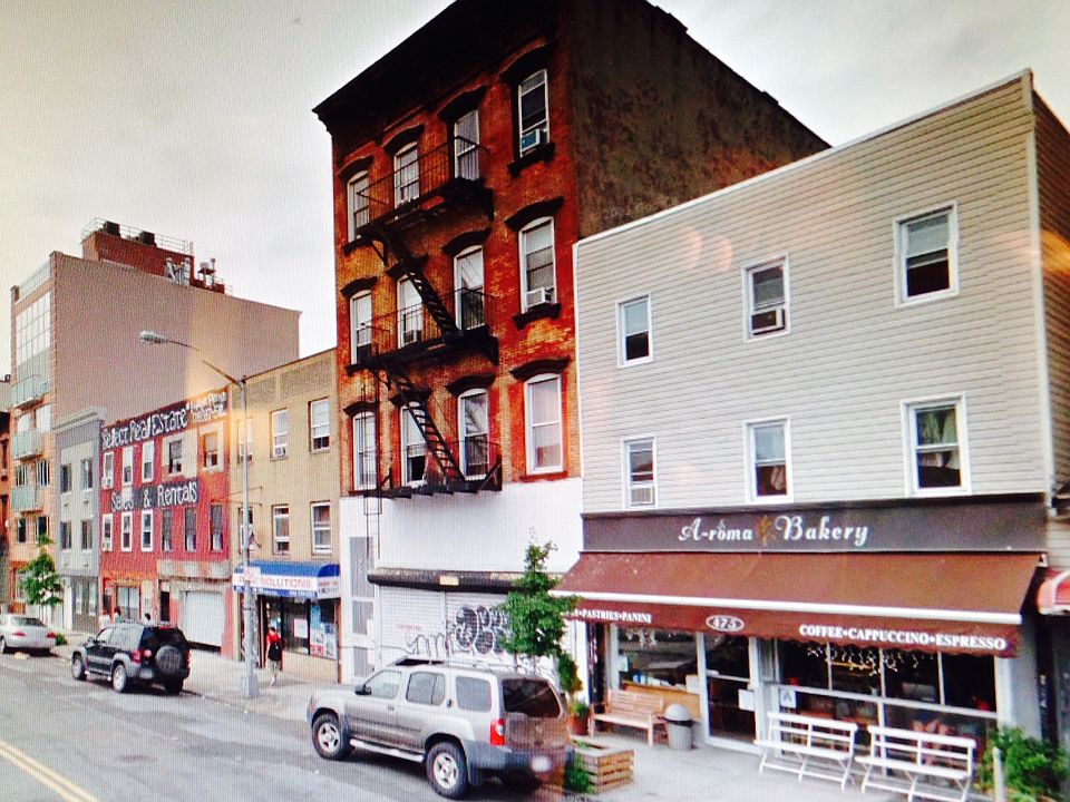 2nd image of 475 Grand St