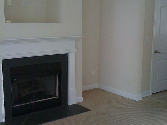 2nd image of 106 Stanton Ln