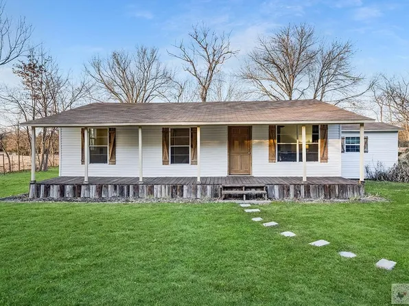 6504 Fm 1840, De Kalb, TX 75559