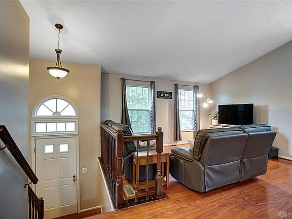 5th image of 8981 Hialeah Dr