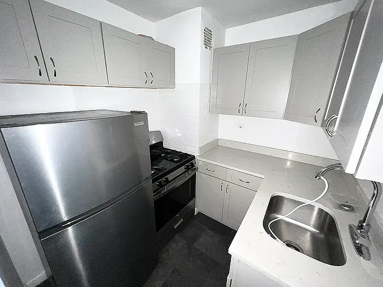 1130 Stadium Ave #1G — Photo 5