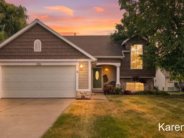 7792 Westside Dr, Hudsonville, MI 49426