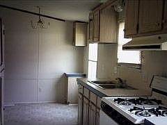 Bright Kitchen w/Nook