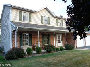 3420 Eberly Ct, Chambersburg, PA 17202