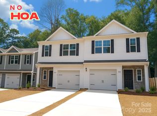 2017 McDonald Dr, CHARLOTTE, NC 28216