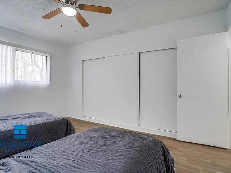 12310 Chandler Blvd #41 — Photo 16