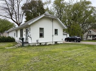 319 E 8th St, Albert Lea, MN 56007