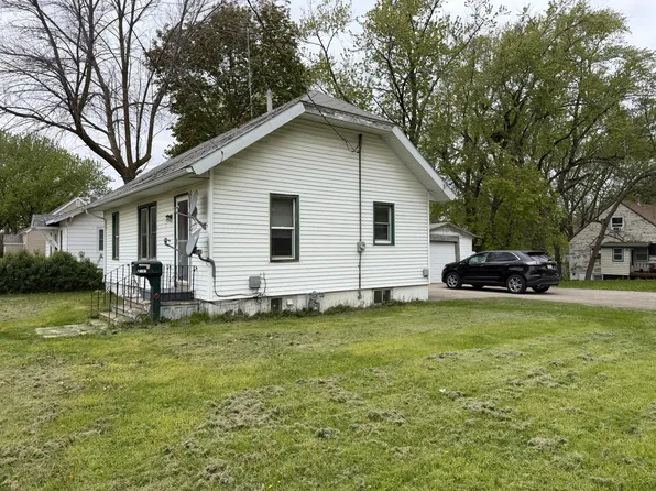 319 E 8th St, Albert Lea, MN 56007