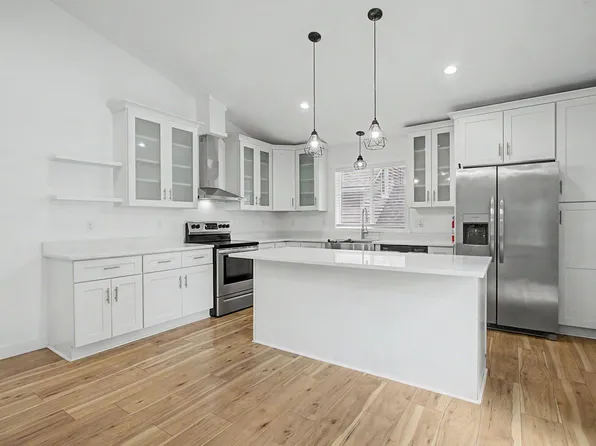 953 Wilson Ave, Saint Paul, MN 55106