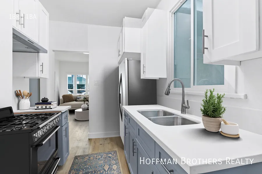 4203 Council St Los Angeles, CA 90004 — Photo 3